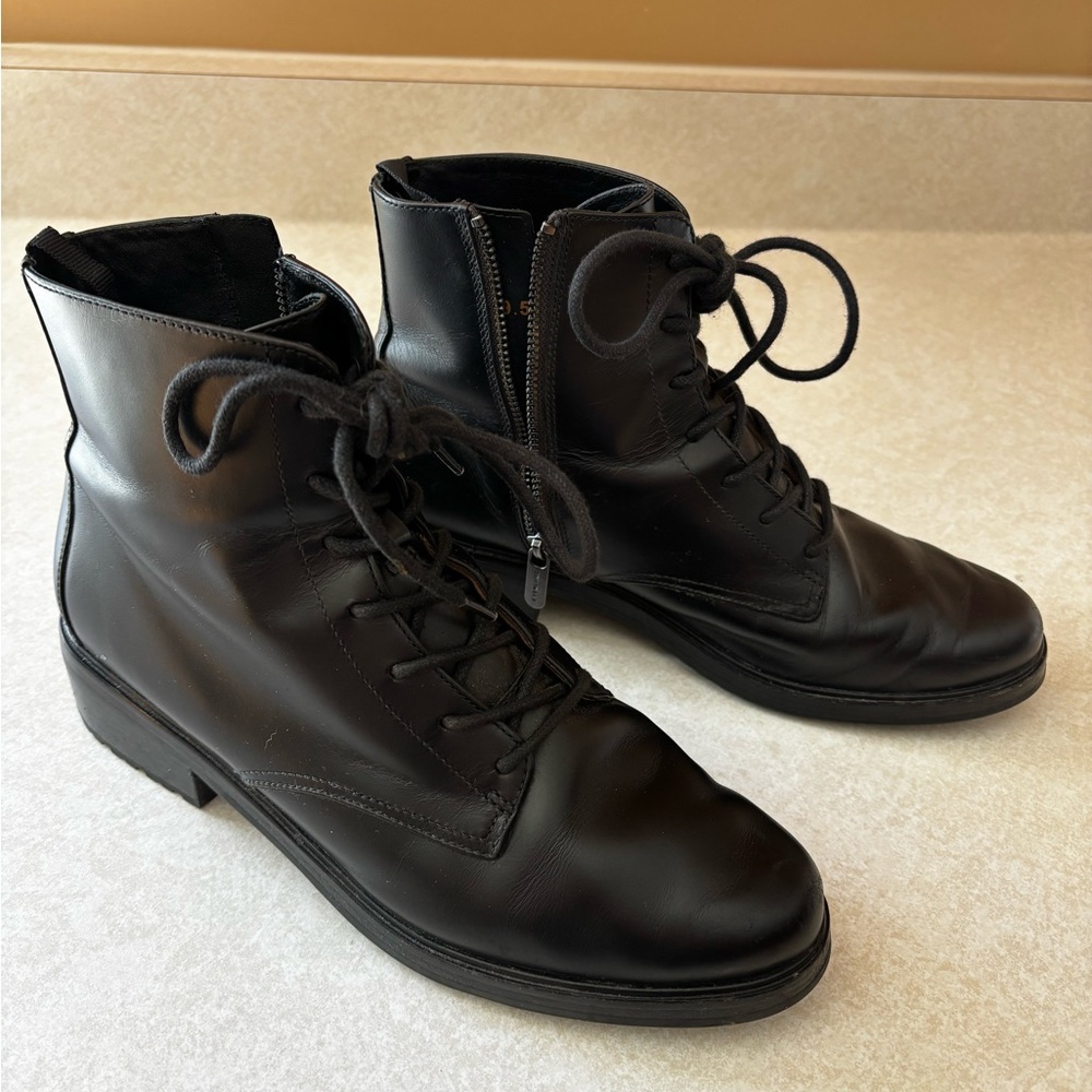 Everlane Black Ankle Boots